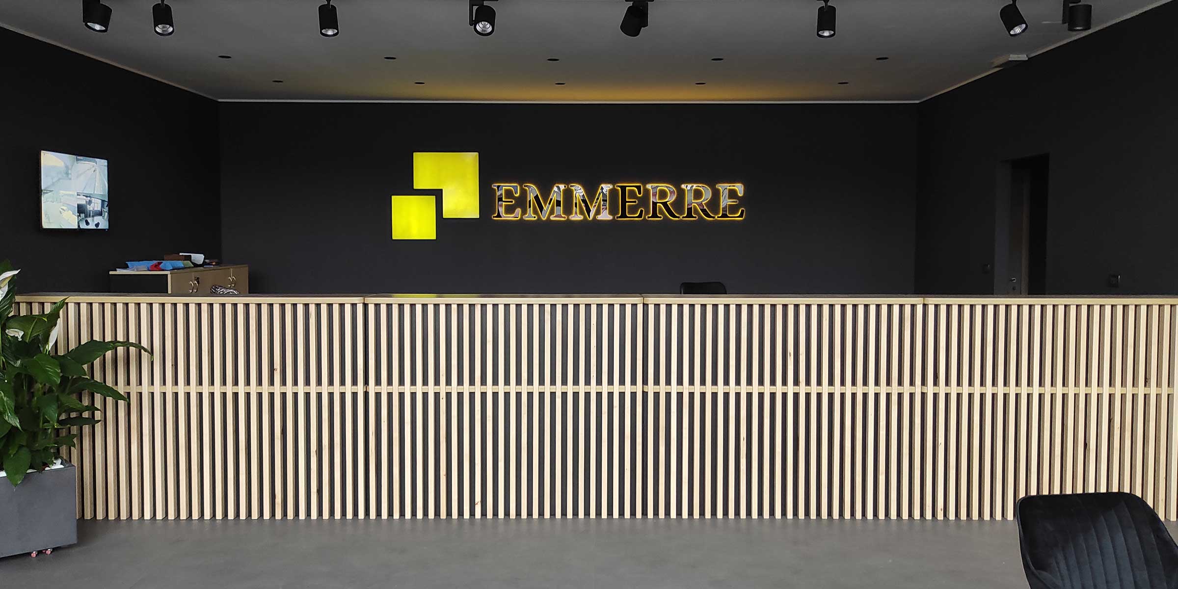 targa-interna-Emmerre
